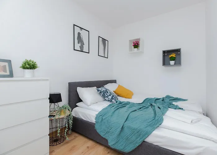 Apartment Metro Wilanowska Z Dostepem Do Basenu I Silowni