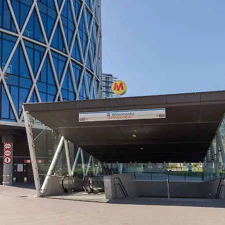 Metro Wilanowska Z Dostepem Do Basenu I Silowni Apartman