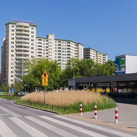 Apartman Metro Wilanowska Z Dostepem Do Basenu I Silowni