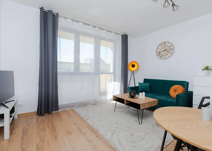 Metro Wilanowska Z Dostepem Do Basenu I Silowni * 바르샤바